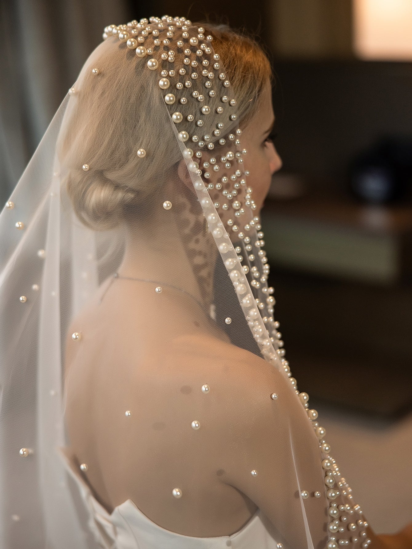 ACCESSOIRES - de mariée  UN MESSAGE UNE ROBE  livraison en Guadeloupe, Martinique, Guyane et Saint-Martin.