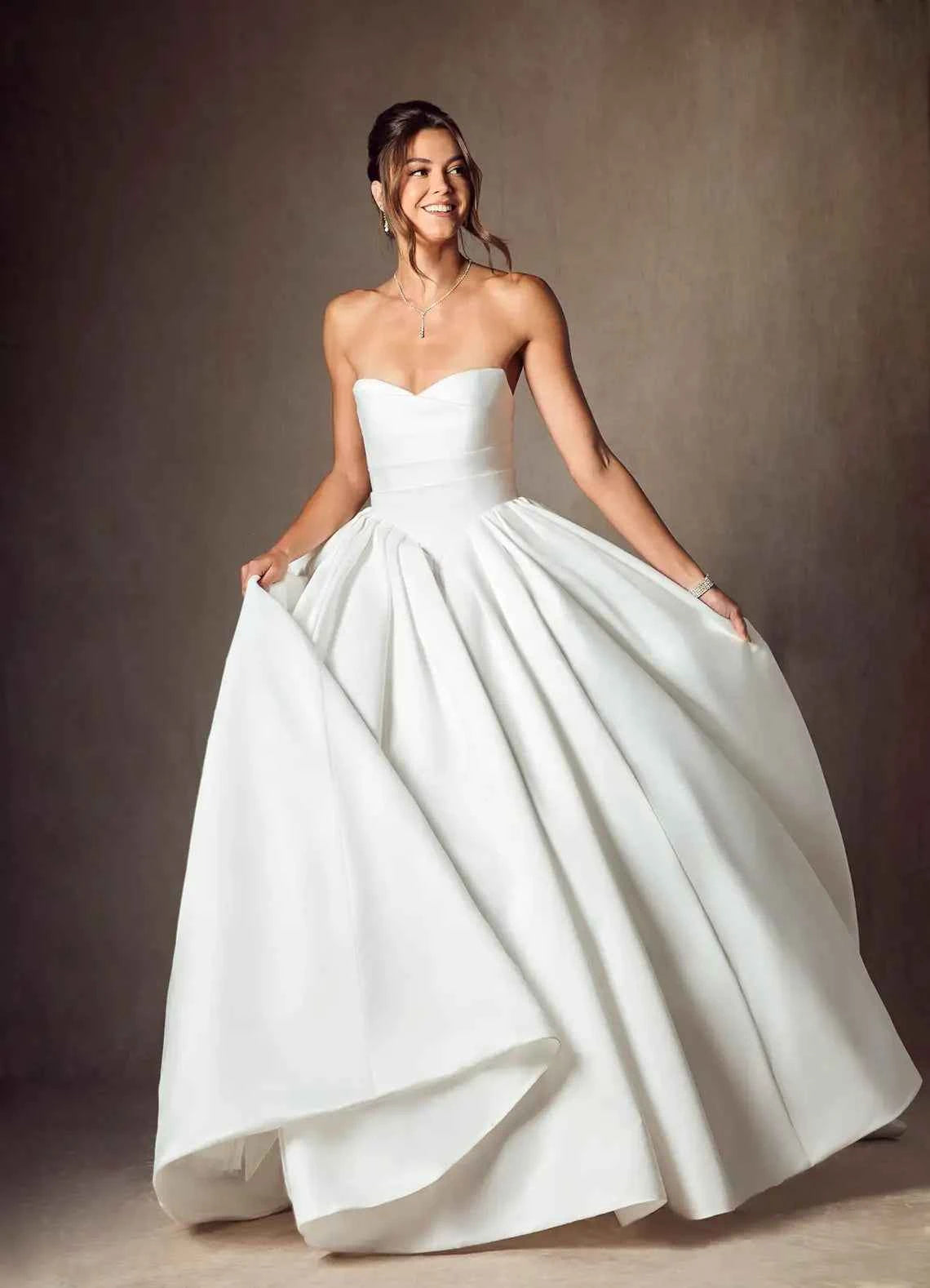 ROBE CELESTIA